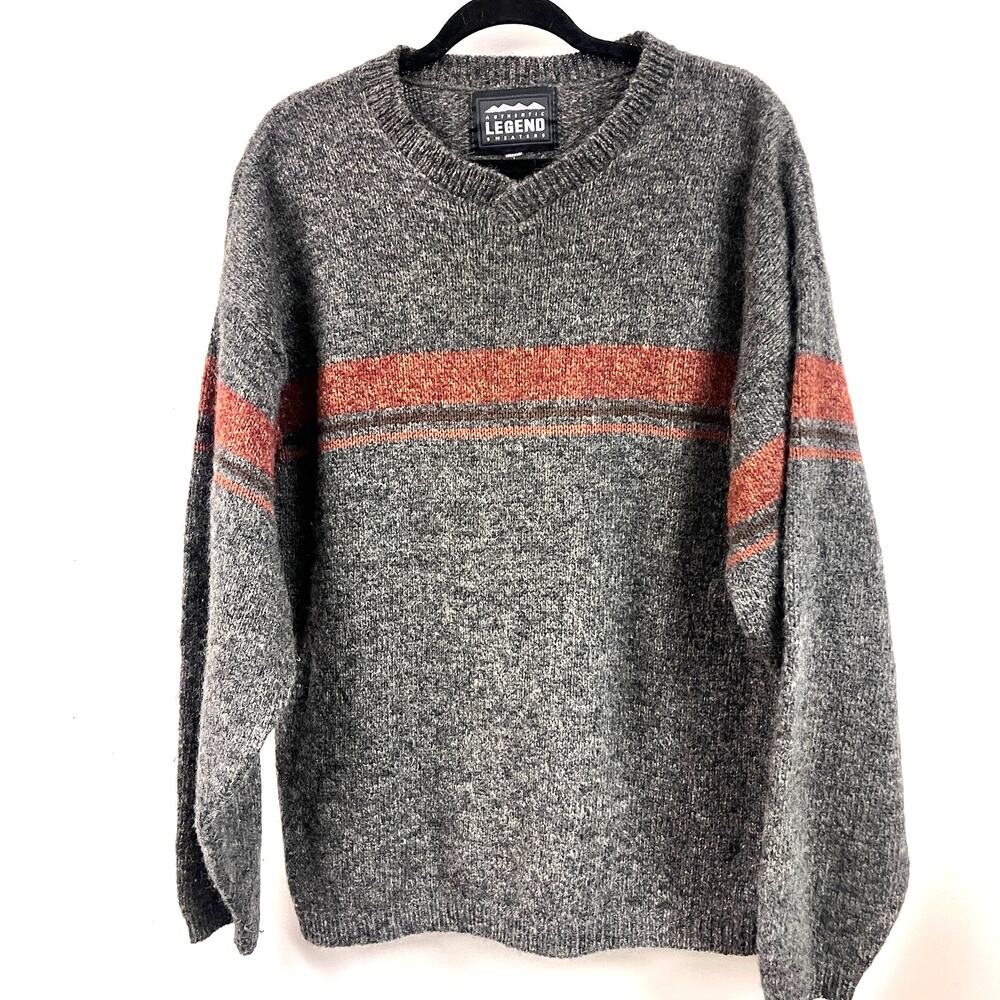 Men's Vintage 90's 2000's Authentic Legend Gray V-neck Orange Stripe sweater LG